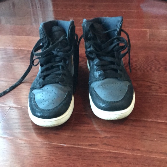 jordan 1 mid - Picture 3 of 4